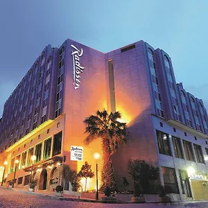 מלון Radisson President Old Town