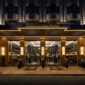 Hilton Plaza 4* Wien