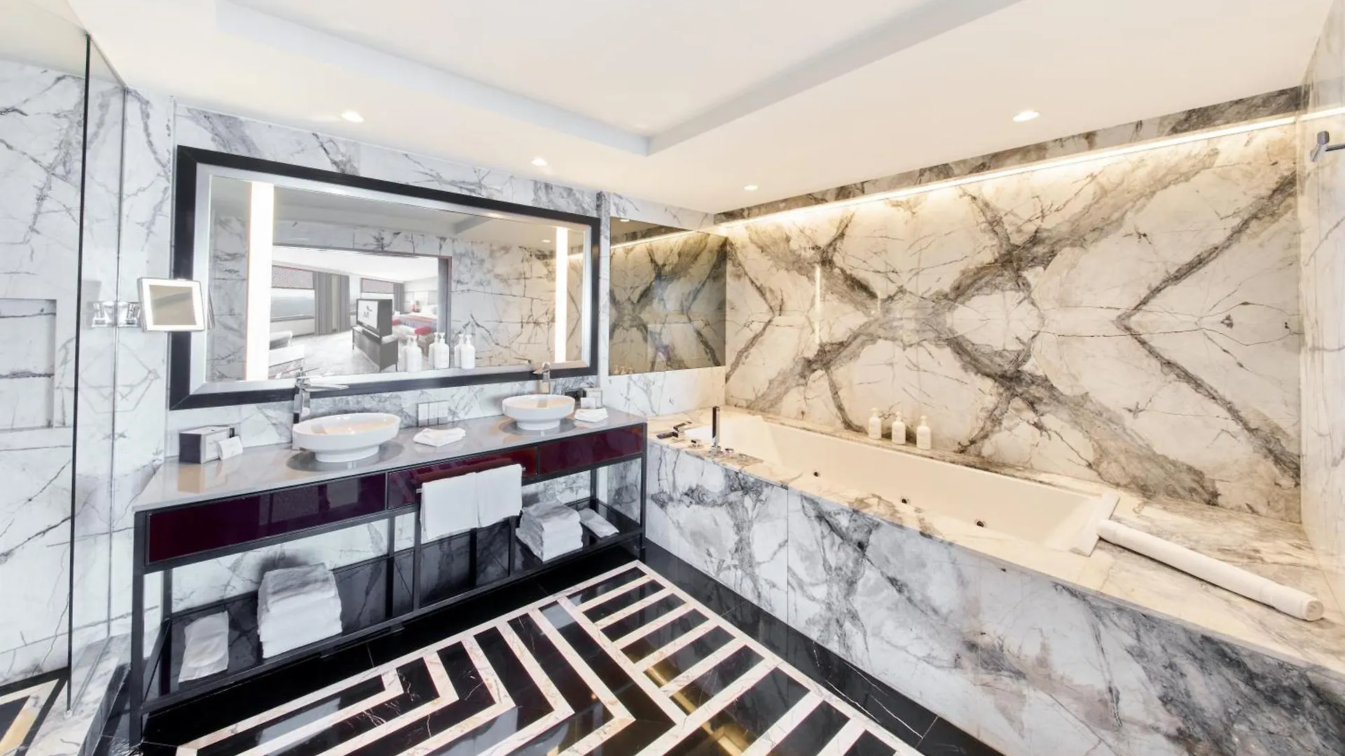 *****  The Marmara Taksim Hotel Istanbul Turkey